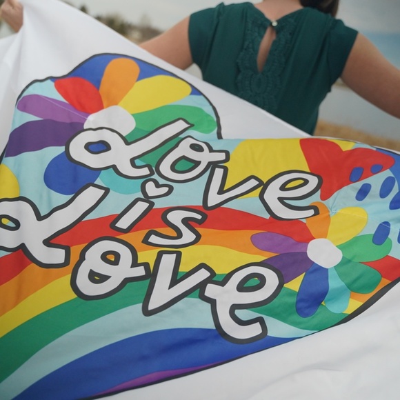 Love is Love (Wearable Flag, PRIDE, Flag with Sleeves, cape) - Picture 4 of 5